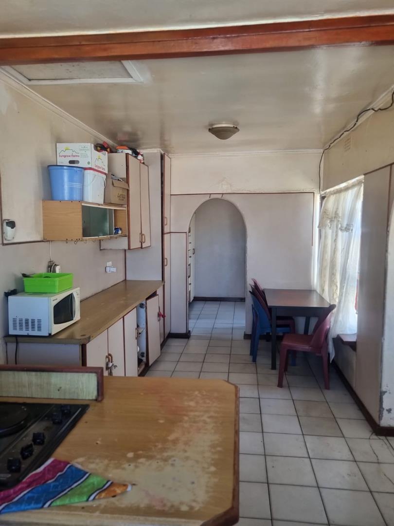 6 Bedroom Property for Sale in Bellville South Western Cape